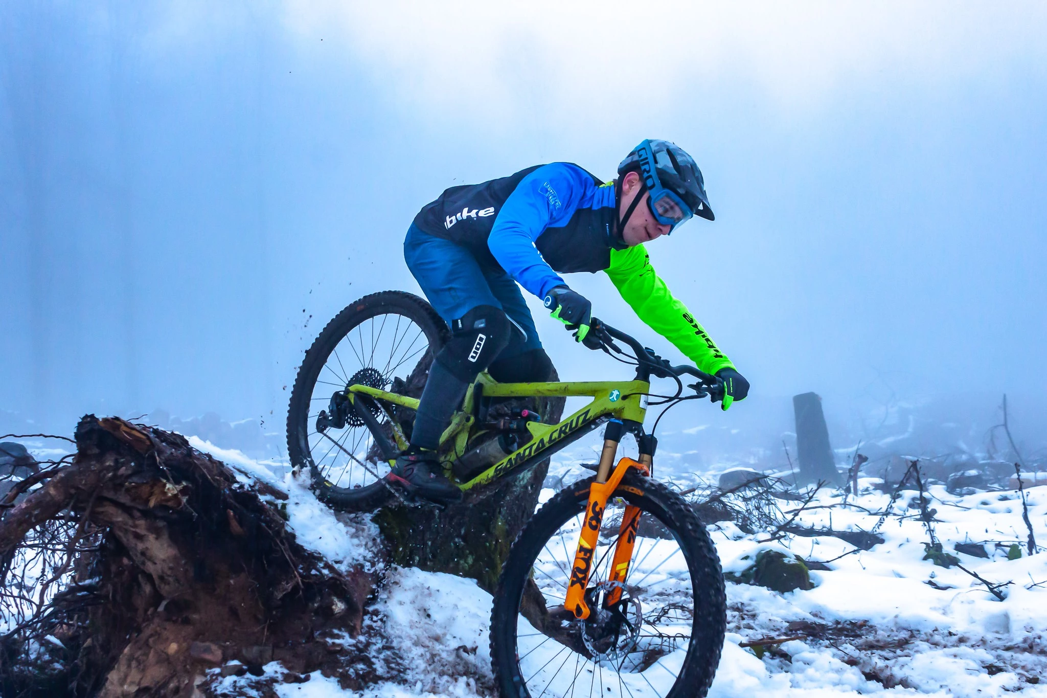 VTT Soldes -VTT Soldes 148213972 3976139142417089 3500146296996114986 n