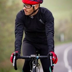 Couvre Casque Biotex Wind & Waterproof Art. 2130 5 Couvre Casque Biotex Wind & Waterproof Art. 2130 -VTT Soldes couvre casque biotex windbiotex art 2130 p image 90529 grande