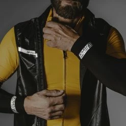 Gilet Force Windpro Coupe-Vent 11 Gilet Force Windpro Coupe-Vent -VTT Soldes gilet force windpro coupe vent p image 101938 grande