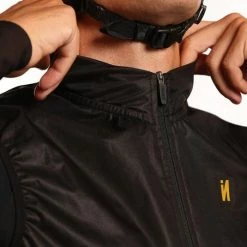 Gilet Imperméable Inverse Pure Noir -VTT Soldes gilet impermeable inverse pure noir p image 101369 grande